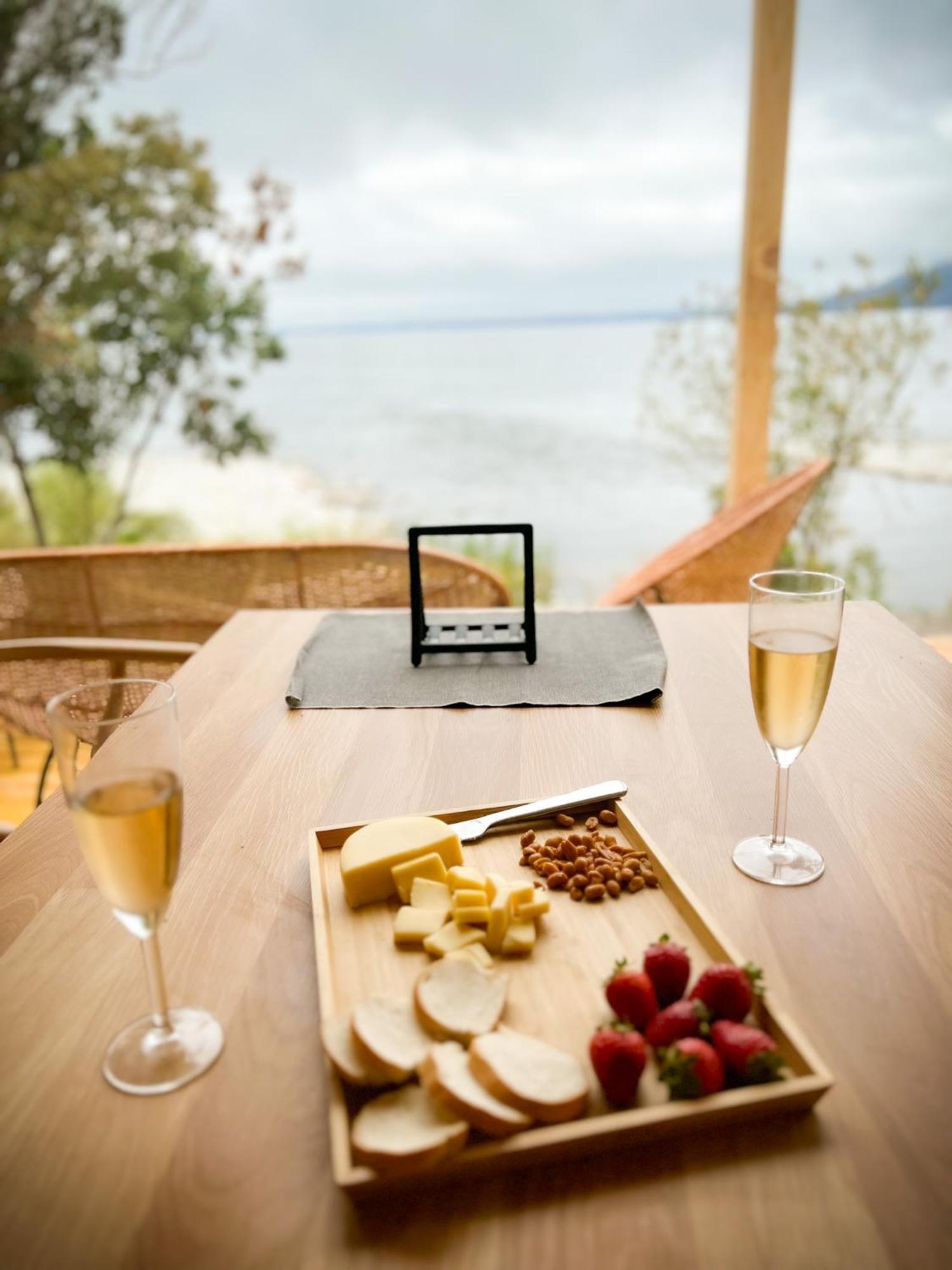 Outscape L Cabanas Lago Пуехуе Екстериор снимка